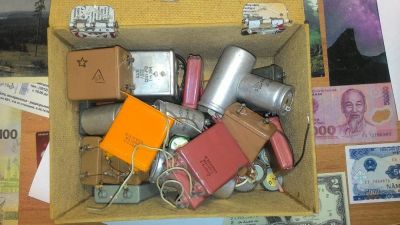 Лот: 10746857. Фото: 1. Конденсаторы россыпь. Конденсаторы