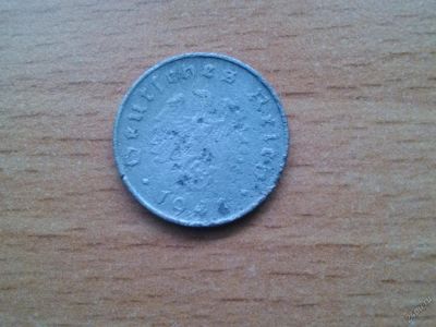 Лот: 5901514. Фото: 1. Германия 3 рейх свастика 194?. Германия и Австрия