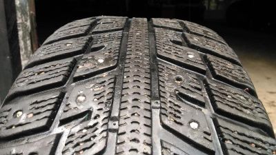 Лот: 10238463. Фото: 1. Шина 205/60R16 KUMHO I"ZEN KW22... Шины
