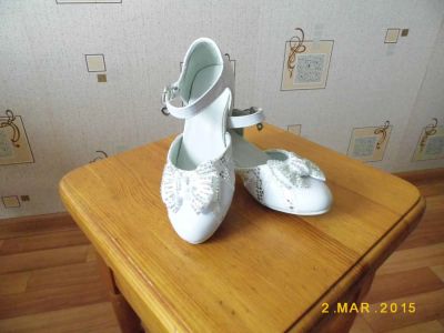 Лот: 5165232. Фото: 1. Туфли детские нарядные р-30. Туфли