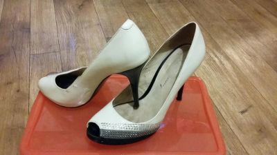 Лот: 8740254. Фото: 1. Продам туфли. Туфли