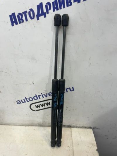 Лот: 23707857. Фото: 1. амортизаторы двери багажника Renault... Другое (автозапчасти)