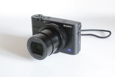 Лот: 15431682. Фото: 1. Sony DSC-RX100 III Black. Цифровые компактные