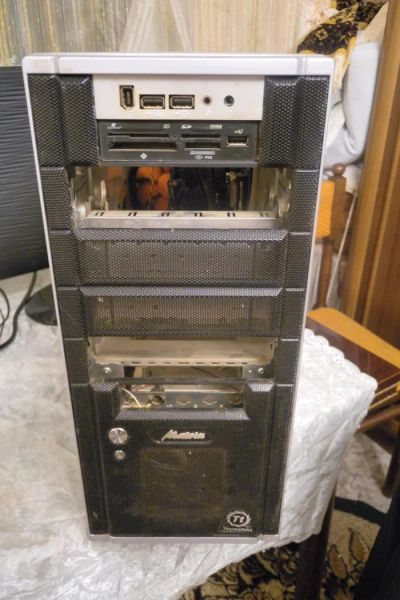 Лот: 6440213. Фото: 1. Thermaltake Matrix VX Silver БЕЗ... Корпуса, блоки питания