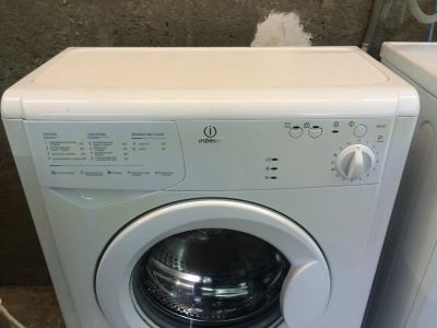 Лот: 4774055. Фото: 1. СМА Indesit WIU-81. Стиральные машины