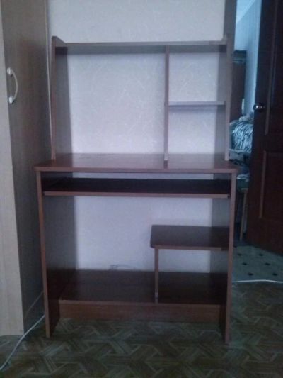 Лот: 4156422. Фото: 1. стол компьютерный. Компьютерные и письменные столы