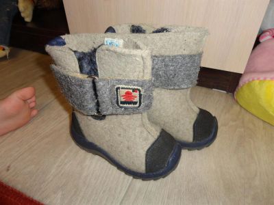 Лот: 3255237. Фото: 1. Валенки Котофей. Валенки, угги, унты