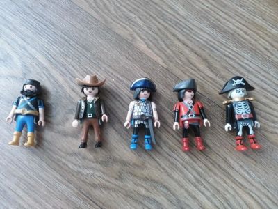 Лот: 9744911. Фото: 1. Playmobil фигурки пираты. Конструкторы