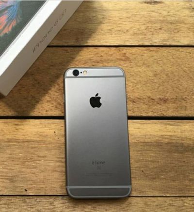 Лот: 12518431. Фото: 1. iPhone 6S 16Gb б/у в идеале. Смартфоны