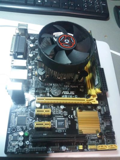 Лот: 11430070. Фото: 1. Плата asus h81m-c+g3220+2gb ddr3. Материнские платы