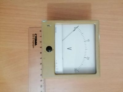 Лот: 24926494. Фото: 1. Вольтметр М42100 0-30В 80х80 мм. Головки измерительные, индикаторы