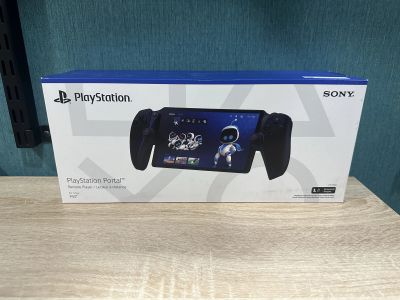 Лот: 25415520. Фото: 1. Портативная консоль Sony PlayStation... Аксессуары для игровых приставок, консолей, геймпады