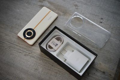 Лот: 21244755. Фото: 1. Realme 11 pro 8/256 5g на гарантии. Смартфоны