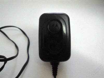 Лот: 2283814. Фото: 1. Зарядное устройство для Motorola. Зарядные устройства, блоки питания, адаптеры сетевые для смартфонов
