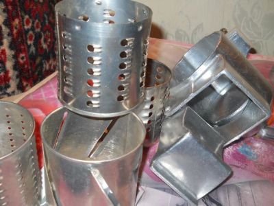 Лот: 8942893. Фото: 1. овощерезка принцип мясорубки. Кухонные аксессуары