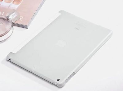 Лот: 4835269. Фото: 1. Чехол белый ультратонкий iPad... Чехлы, бамперы