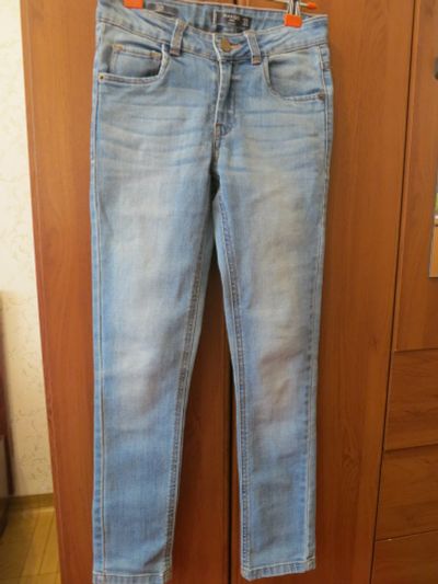 Лот: 12769552. Фото: 1. Джинсы Mango. Брюки, шорты, джинсы