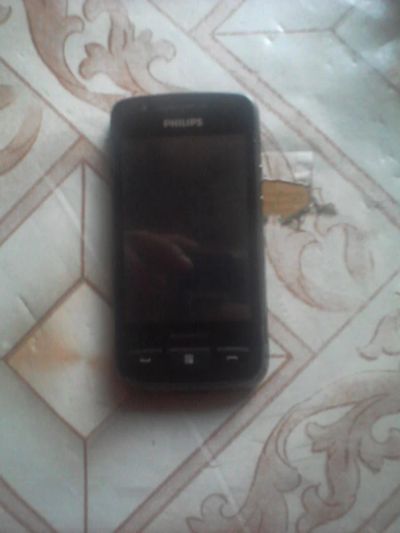 Лот: 4502297. Фото: 1. philips x622. Смартфоны