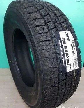 Лот: 14547636. Фото: 1. Шины Nitto SN2 Winter 205/70 R15... Шины