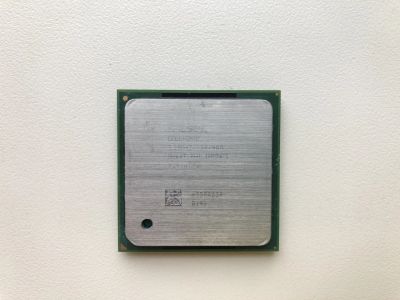 Лот: 24848102. Фото: 1. Intel Celeron 2.20Ghz (SL6VT). Процессоры