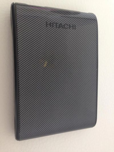 Лот: 9163755. Фото: 1. Внешний жесткий диск Hitachi 500Gb. Внешние жесткие диски