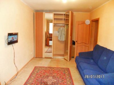 Лот: 9993042. Фото: 1. Сдам 1к квартиру с мебелью на... Квартиры, студии
