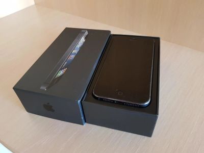 Лот: 10203545. Фото: 1. iPhone 5. Смартфоны