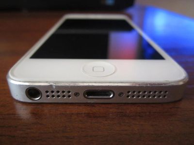 Лот: 6974727. Фото: 1. iphone 5. Смартфоны