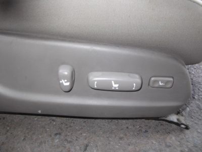 Лот: 6664394. Фото: 1. классные передние сиденияToyota... Салон