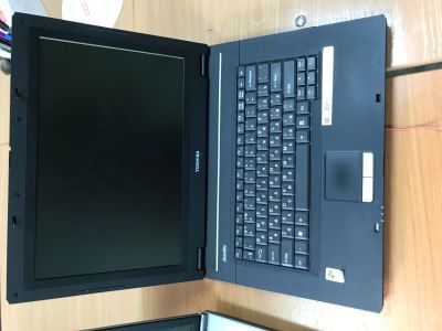 Лот: 14411982. Фото: 1. Ноутбук toshiba. Ноутбуки