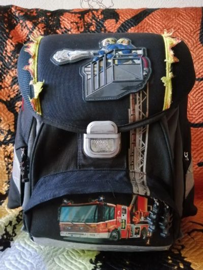 Лот: 19517220. Фото: 1. портфель мальчику + мешок под... Рюкзаки, портфели