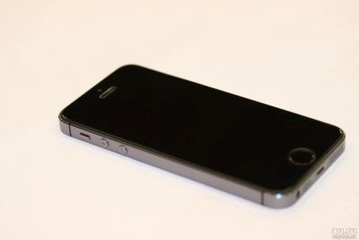 Лот: 6910505. Фото: 1. iPhone / айфон 5s 16gb space grey... Смартфоны