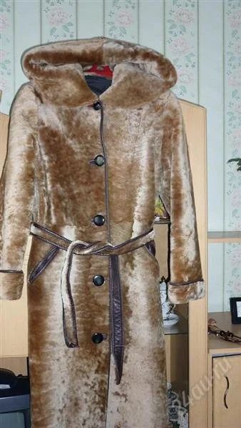 Лот: 1428036. Фото: 1. Продам мутоновуюшубу. Верхняя одежда