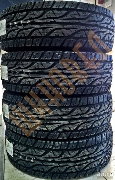 Лот: 9185561. Фото: 1. Шины 265/65 R 17 Dunlop Grandtrek... Шины