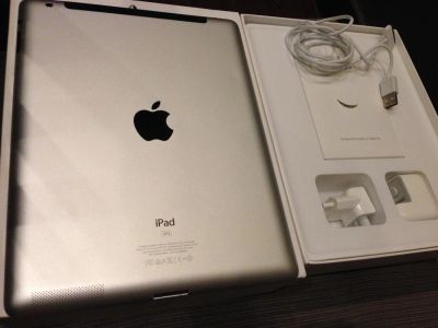Лот: 3553539. Фото: 1. iPad 2 WI-FI 3G 16gb black. Планшеты