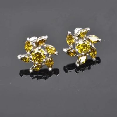 Лот: 9207645. Фото: 1. Серьги.Плакировка золотом 18К... Серьги, каффы