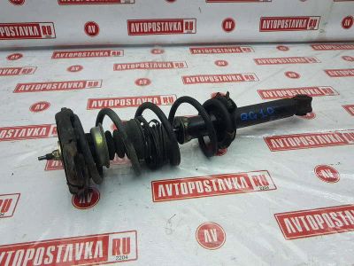 Лот: 20898090. Фото: 1. Стойка подвески Nissan Bluebird... Ходовая, подвеска, рулевое управление