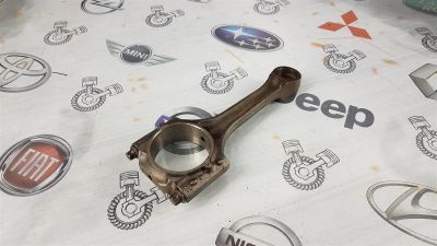 Лот: 23591210. Фото: 1. Шатун Audi A4 BWT 06D198401C. Двигатель и элементы двигателя
