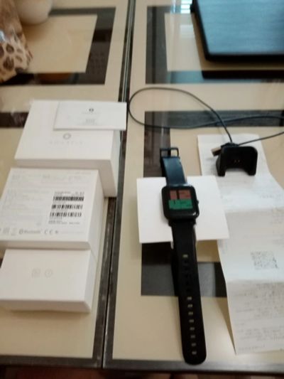 Лот: 18333883. Фото: 1. Amazfit bip. ONIX-BLACK. Смарт-часы, фитнес-браслеты, аксессуары