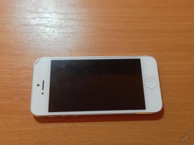 Лот: 4019553. Фото: 1. Apple iPhone 5 White (белый) 16GB. Смартфоны