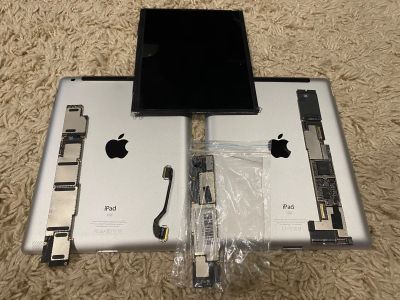 Лот: 19836017. Фото: 1. IPad 2/IPad 3. Планшеты