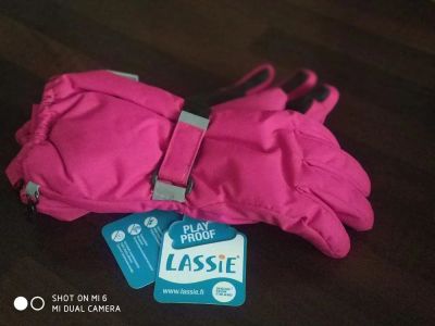 Лот: 10697987. Фото: 1. детские перчатки Lassie. Шарфы, варежки