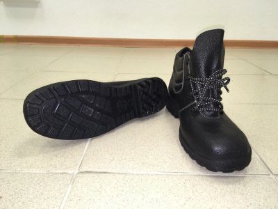 Лот: 10329137. Фото: 1. Рабочие ботинки Roverboots С 3-1... Ботинки, полуботинки