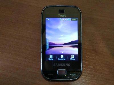 Лот: 8879070. Фото: 1. Сотовый телефон Samsung GT-B5722... Кнопочные мобильные телефоны