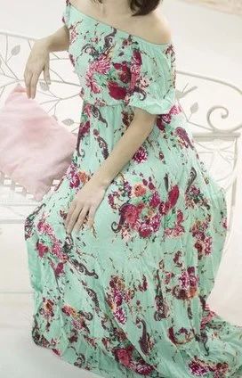 Лот: 6014695. Фото: 1. Продам очень красивое платье в... Платья
