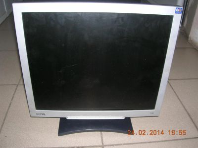 Лот: 3783646. Фото: 1. Неисправный ЖК монитор Benq T705... ЖК-мониторы
