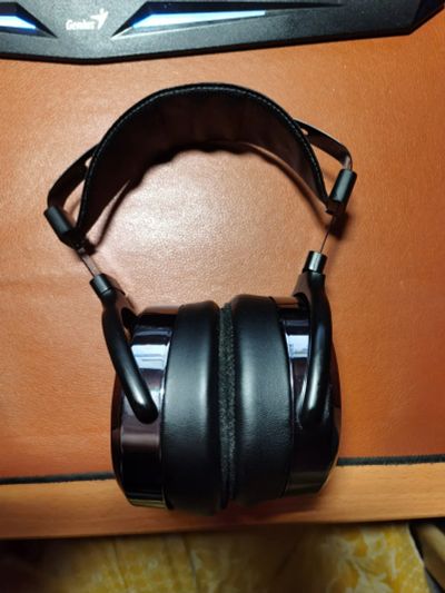 Лот: 20656623. Фото: 1. Наушники планарные HiFiMAN HE-400i. Наушники, гарнитуры