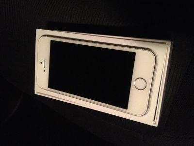Лот: 4748324. Фото: 1. iPhone 5S 16GB. White. PCT. Смартфоны