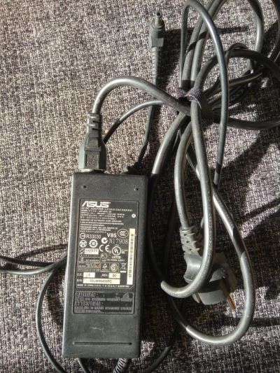 Лот: 9086502. Фото: 1. Блок питания Asus k40. Корпуса, блоки питания