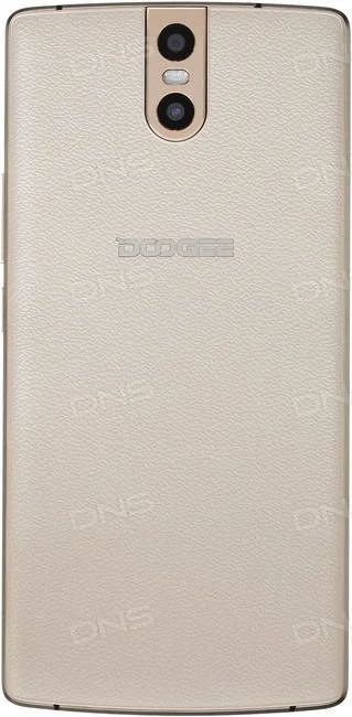 Лот: 15940068. Фото: 1. 5.5" Смартфон Doogee BL7000 64... Смартфоны